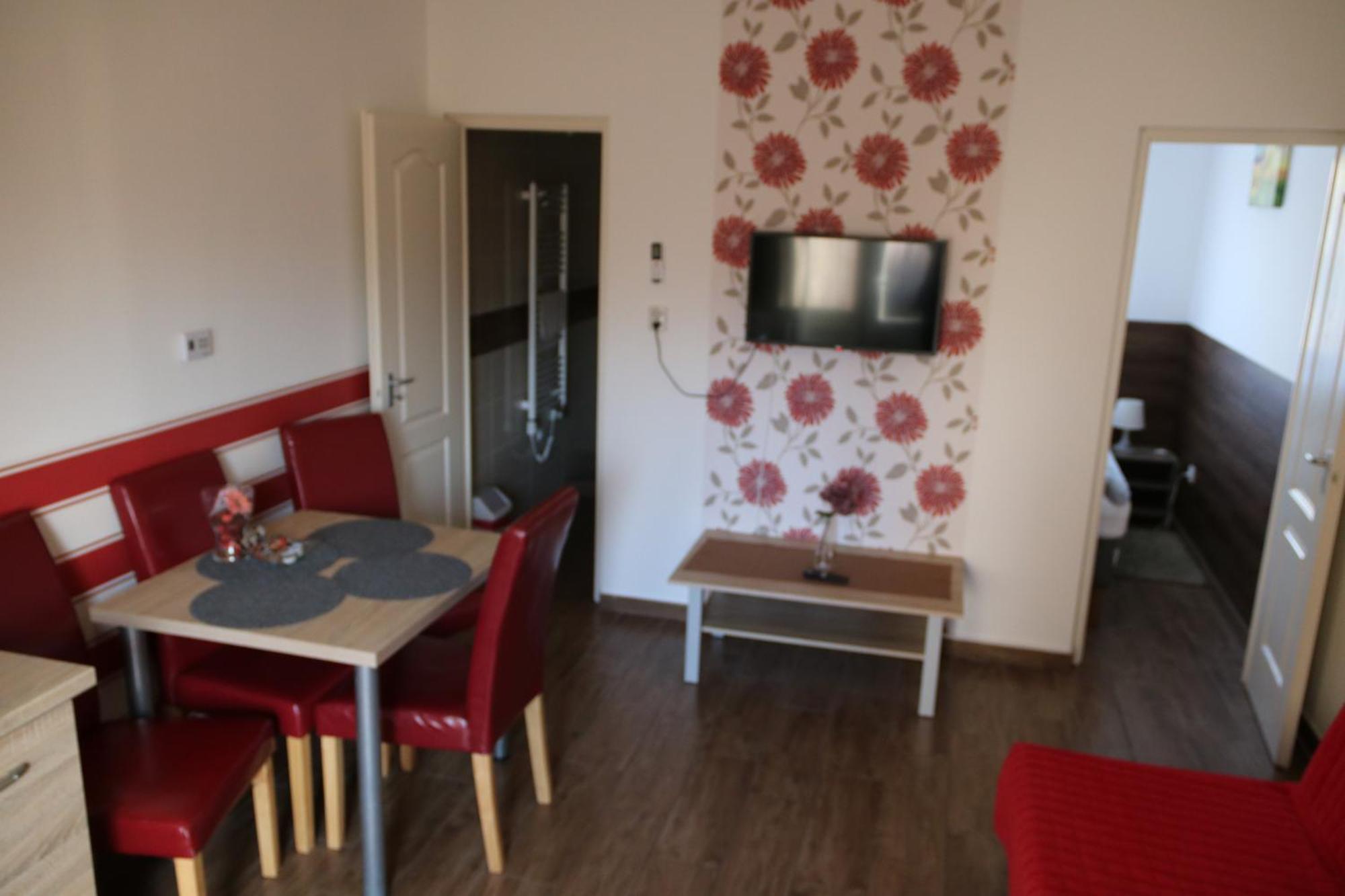 Apartmán Hortobagyi Kemences Vendeghaz Exteriér fotografie