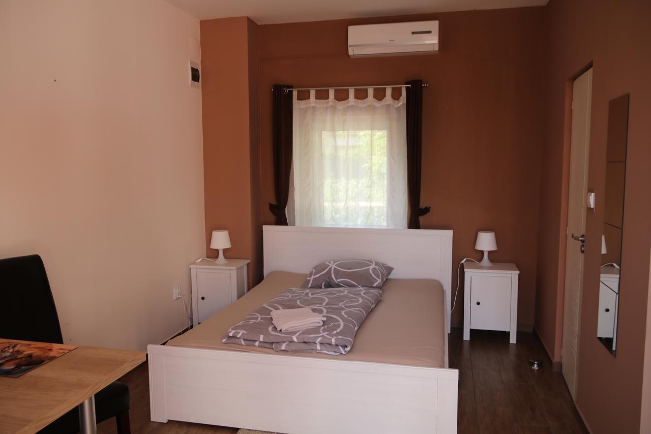 Apartmán Hortobagyi Kemences Vendeghaz Exteriér fotografie